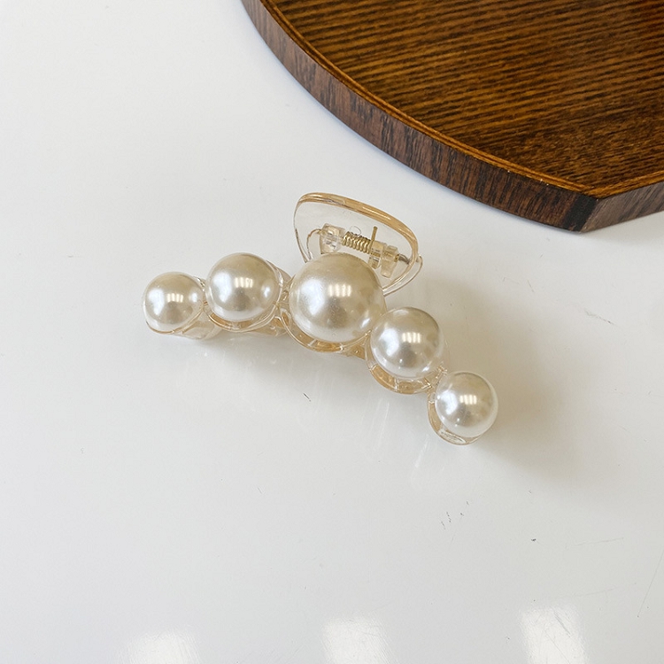 Wholesale Fashion 2021 Newest Fancy Women Hair Accessories Temperament Large Pearl Hairpin Accessories Shark Clips For Long Hair